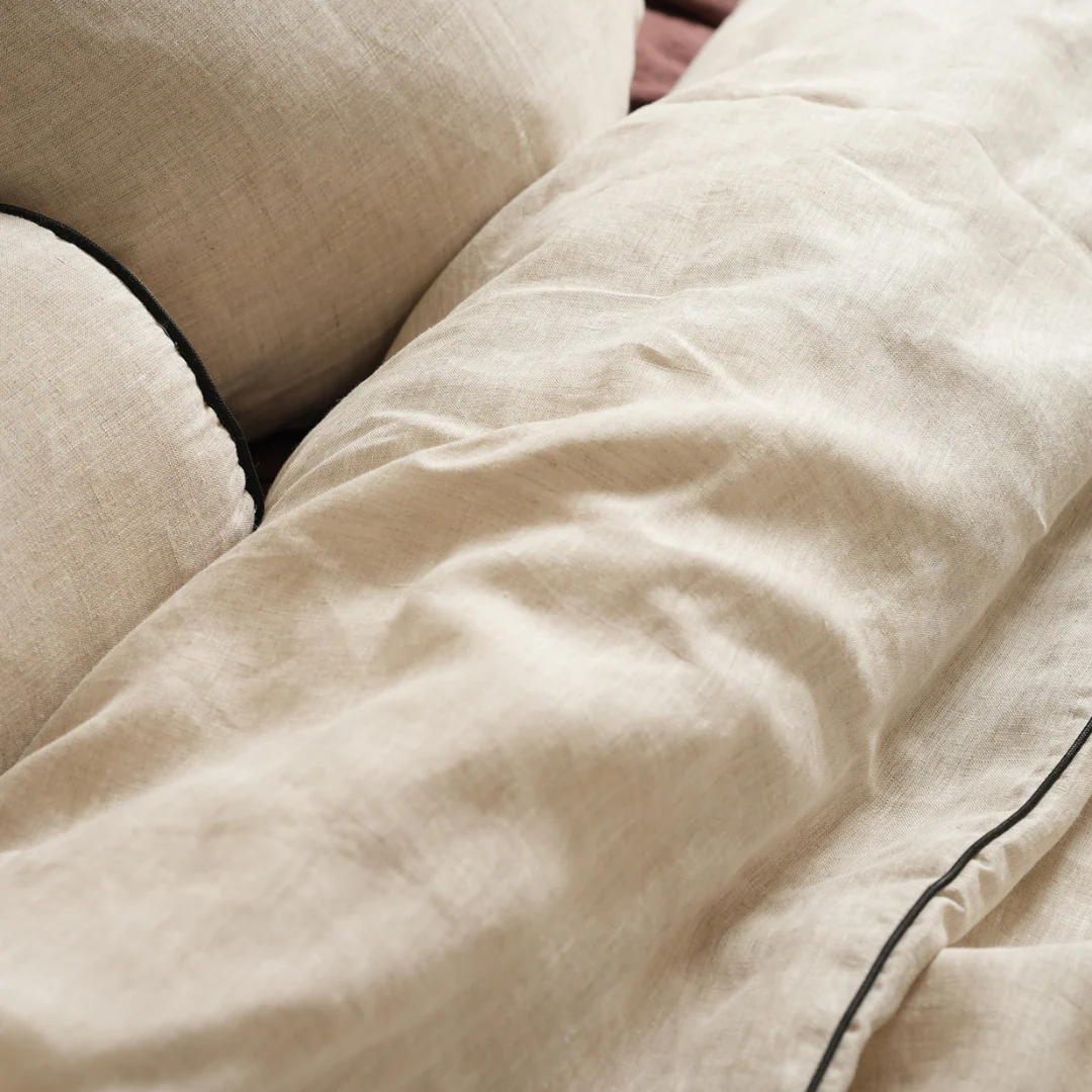 100% French Flax Linen Piped Duvet Cover Set - Natural Oat /Black - Image 3