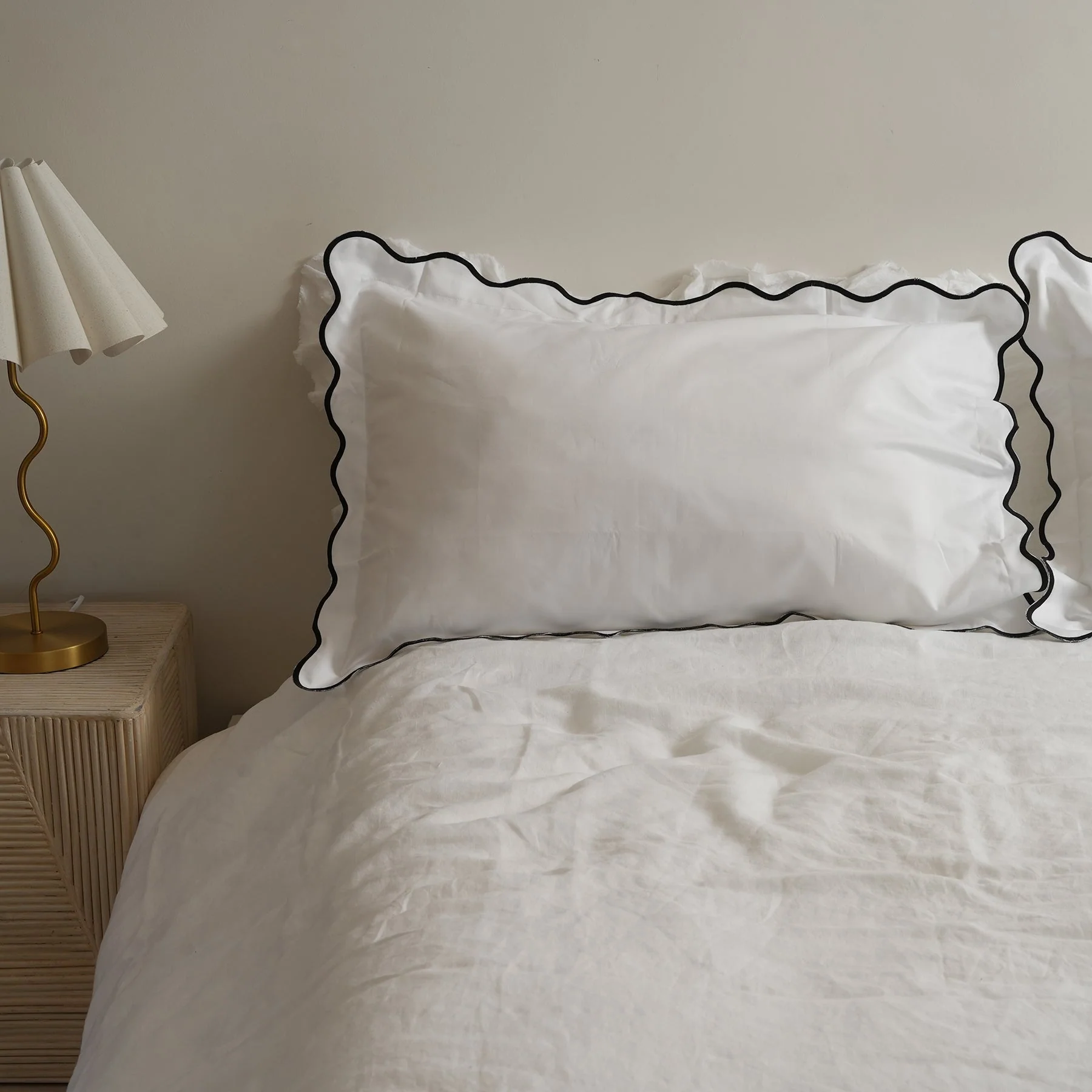 Celine Pillowcase Pair- Black - Image 4