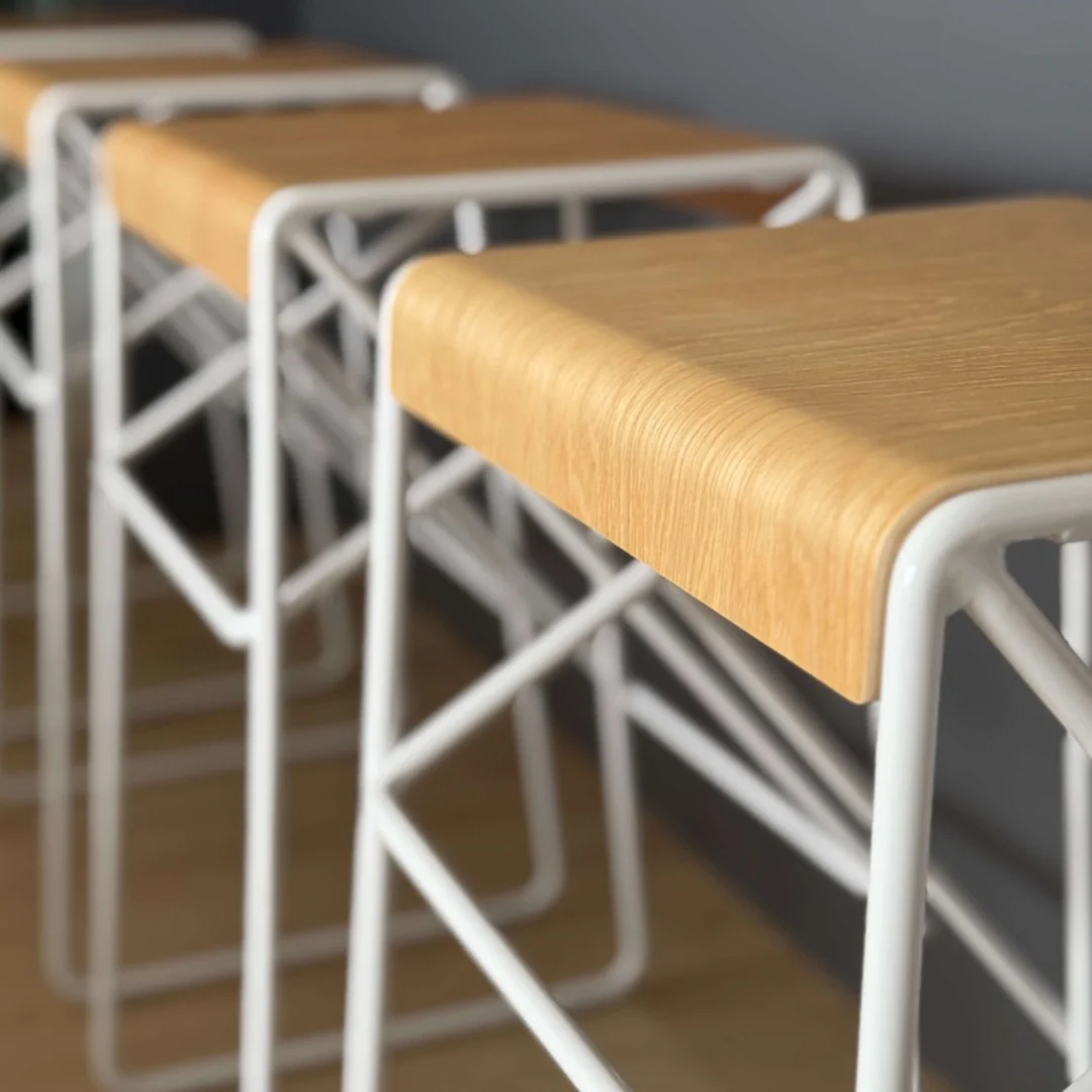 Karori stool- White - Image 2