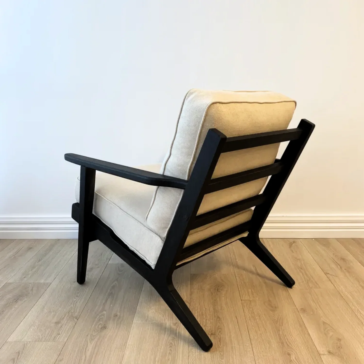 Lodge Occasional Chair- Off White/ Black - Image 2