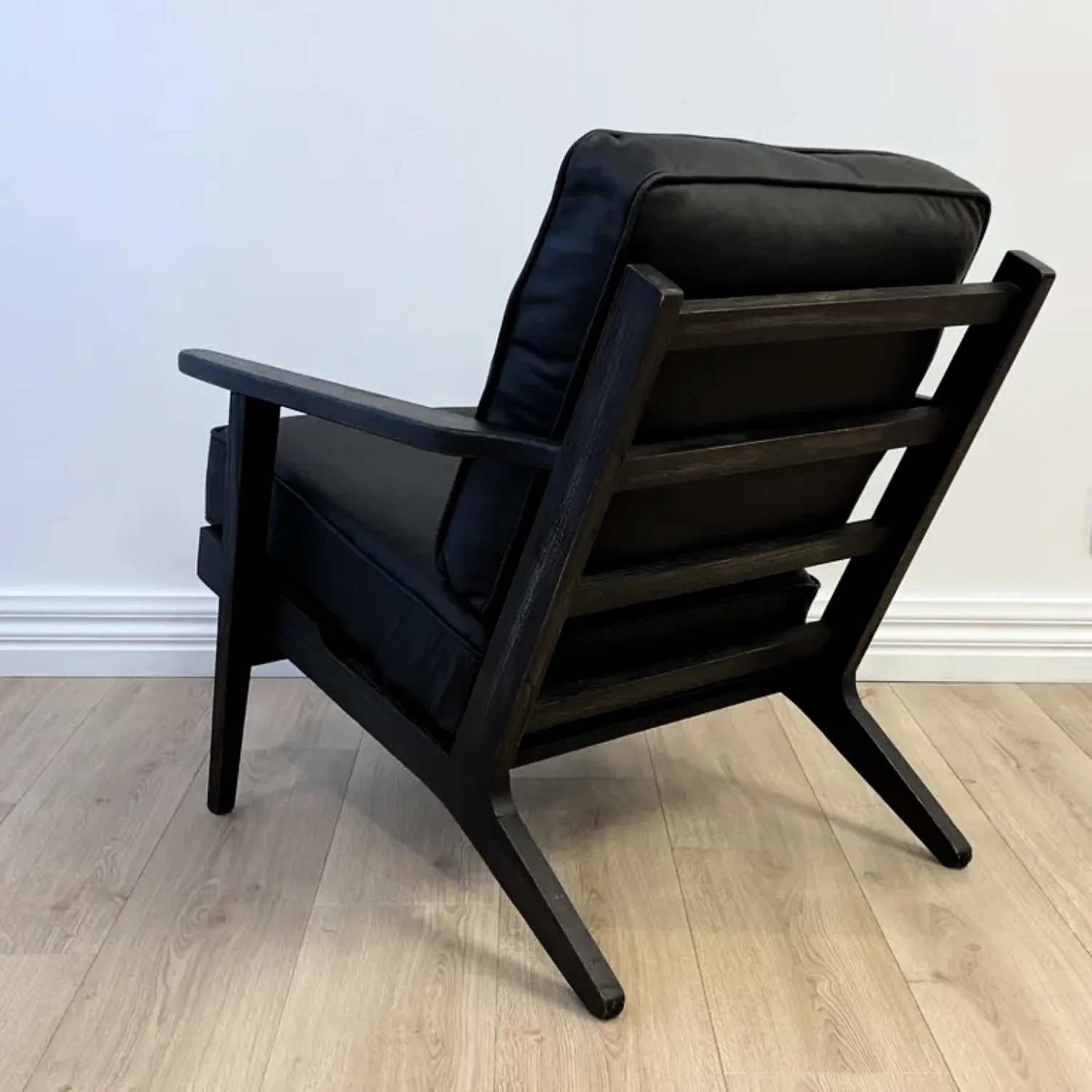 Lodge Occasional Chair- Black Leather/Black - Image 3