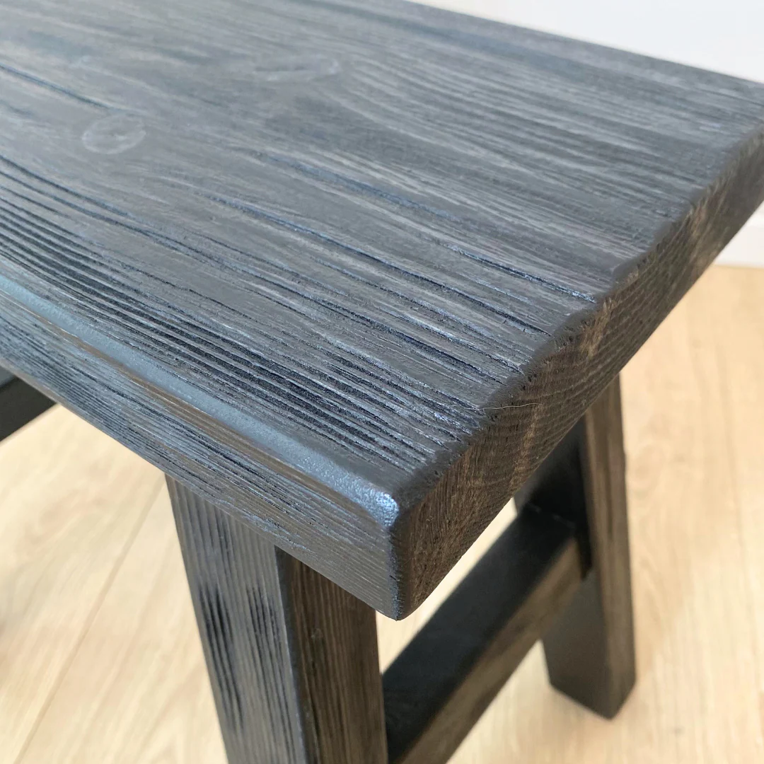 Medium Reclaimed Wood Bench- Black - Image 4