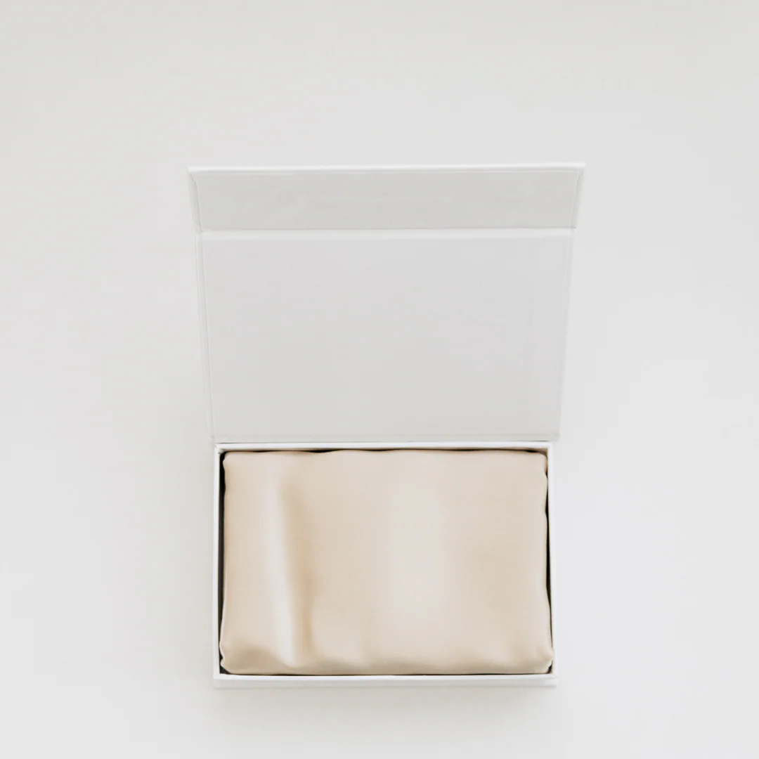 100% Pure Silk Pillowcase - Champagne - Image 3