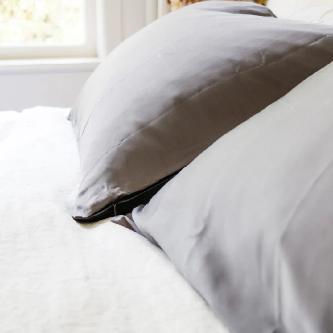 100% Pure Silk Pillowcase - Charcoal - Image 3