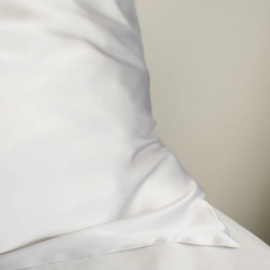 100% Pure Silk Pillowcase - Clean White - Image 8